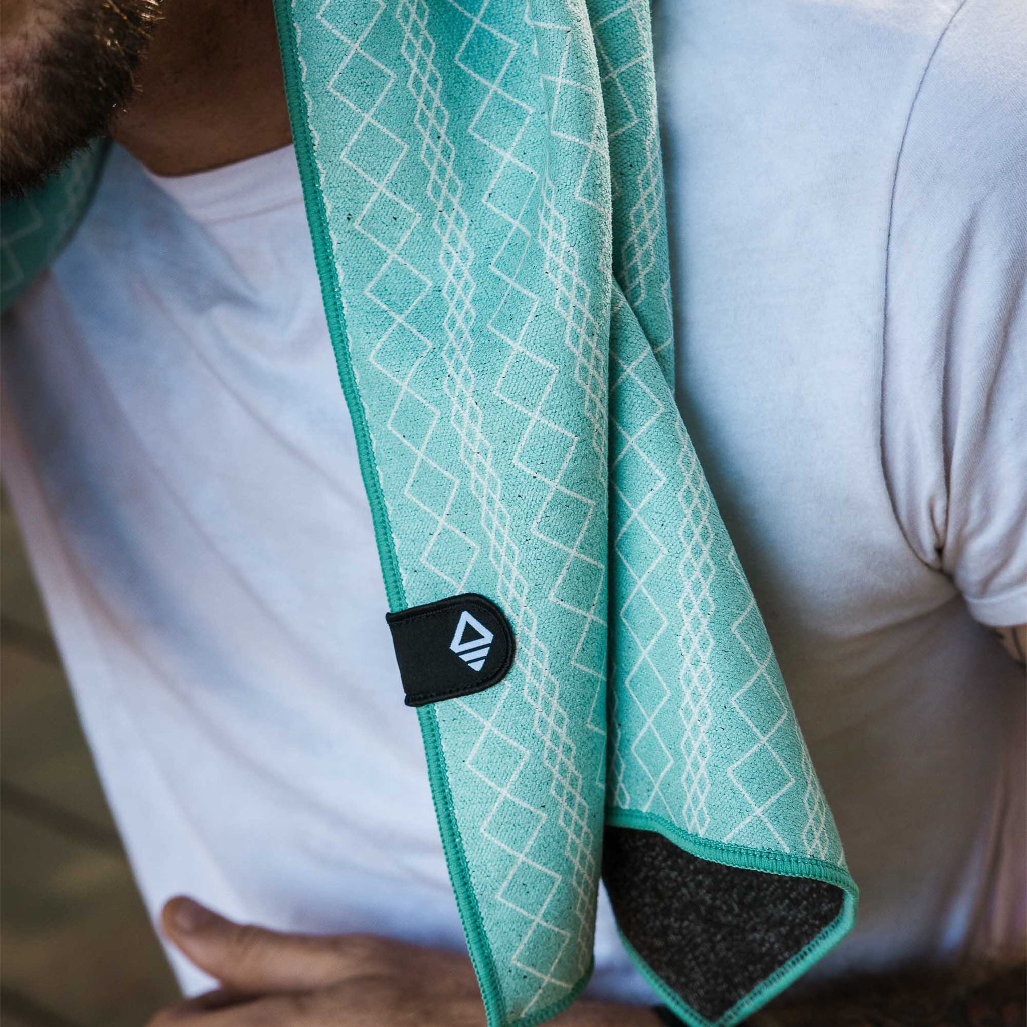 Nomadix Mini Towel: Tide Agua Blue