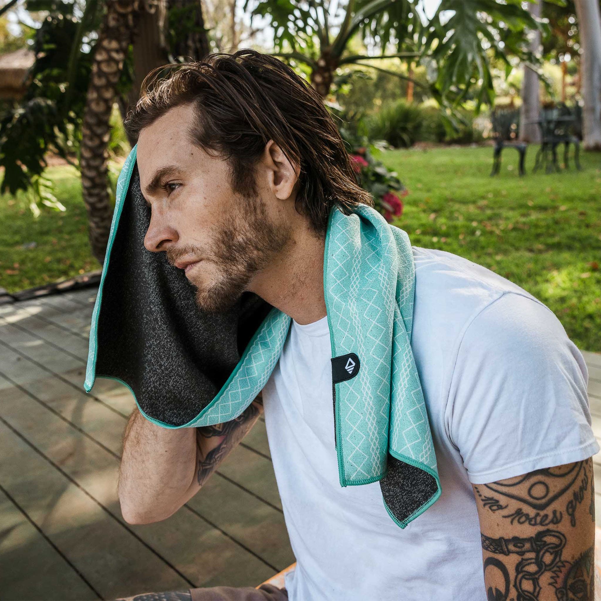 Nomadix Mini Towel: Tide Agua Blue