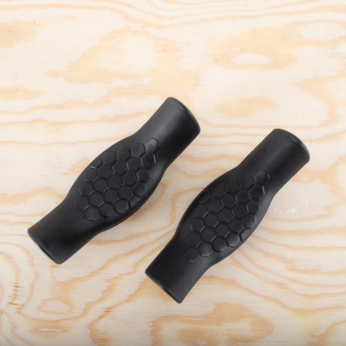 Abmat False Grips