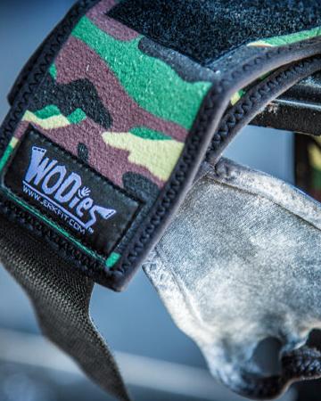 Black Royal Blue Pink Neon Green Purple Green Camouflage Grey Camouflage FULL Camo Green FULL Camo Grey Red