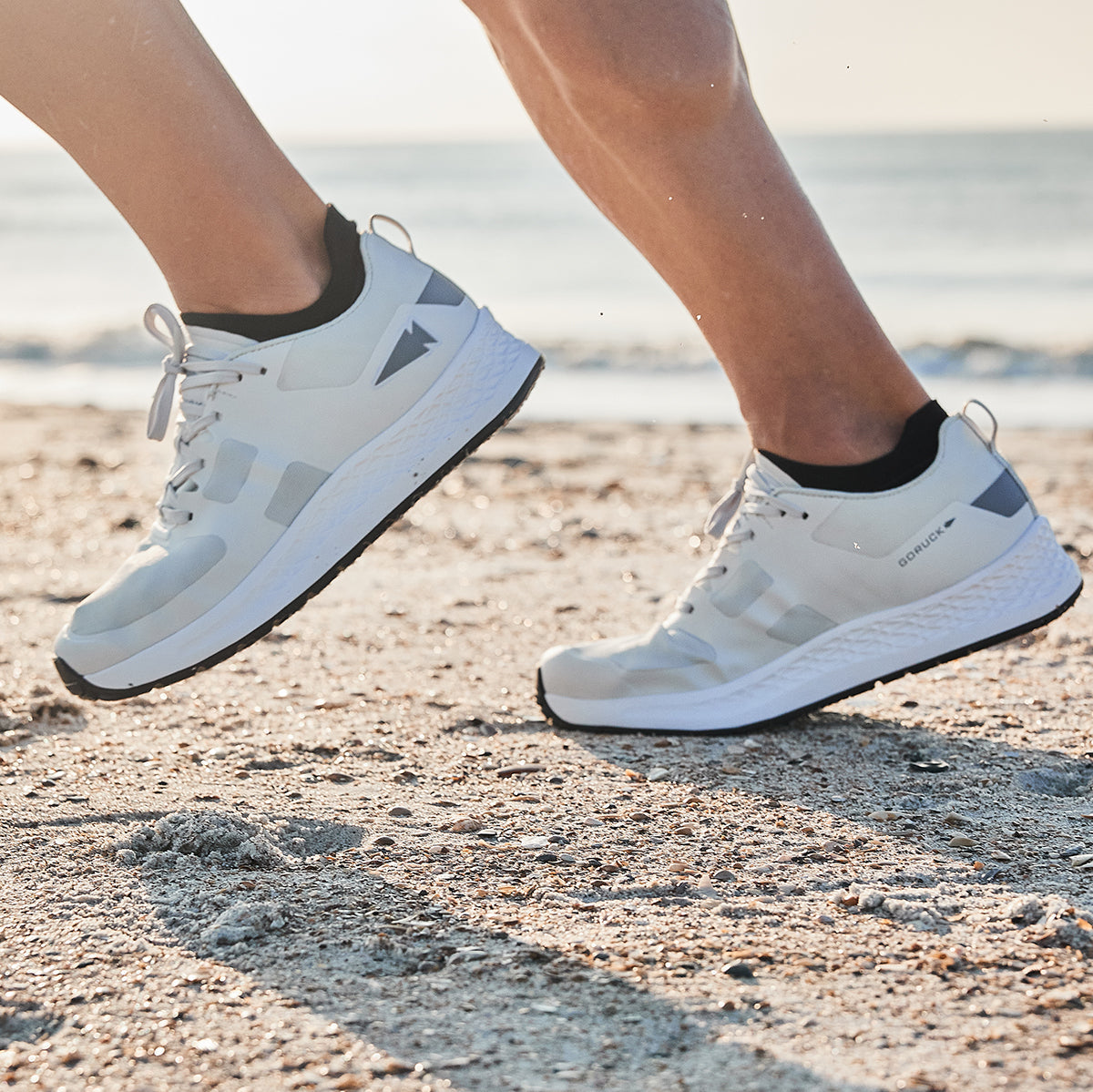 Rough Runners - Light Grey + White