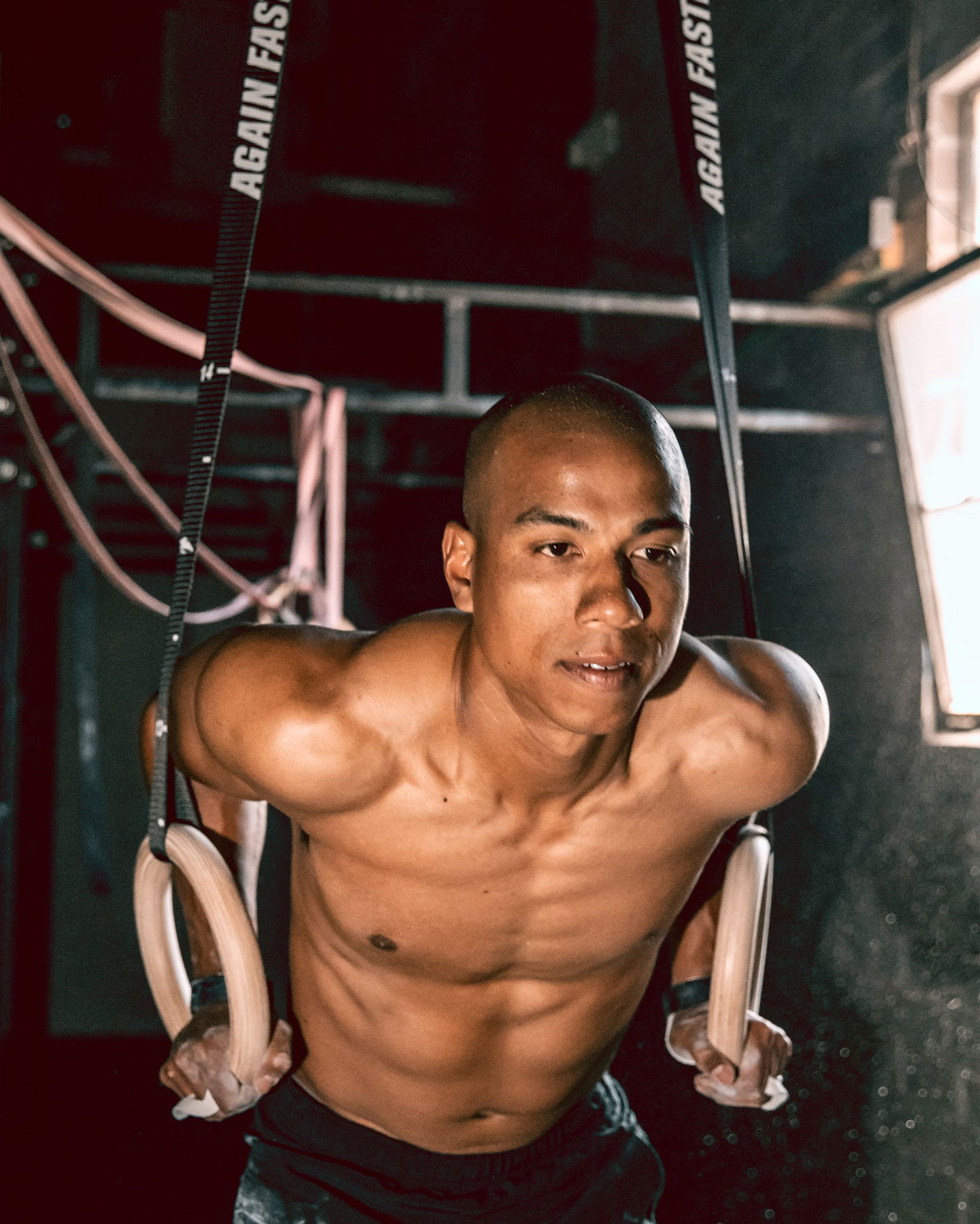 muscle up wood gymnastics rings